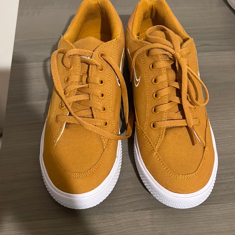 NWOT canvas sneakers